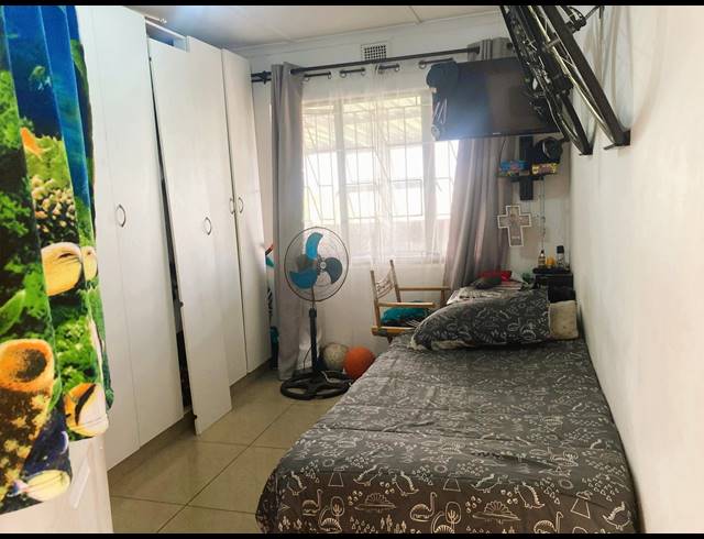3 BEDROOM HOUSE FOR SALE IN BLUFF